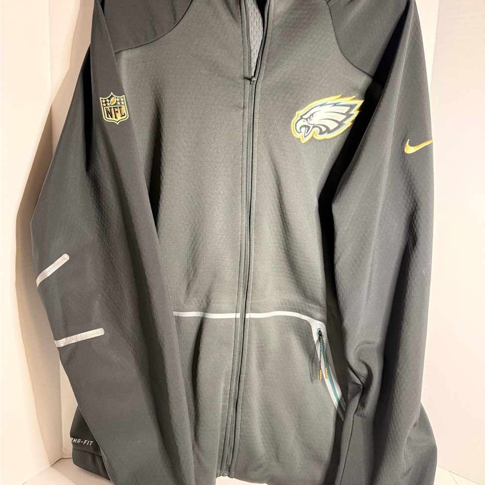 Nike NFL Eagles Gray full-zip, all-weather jacket